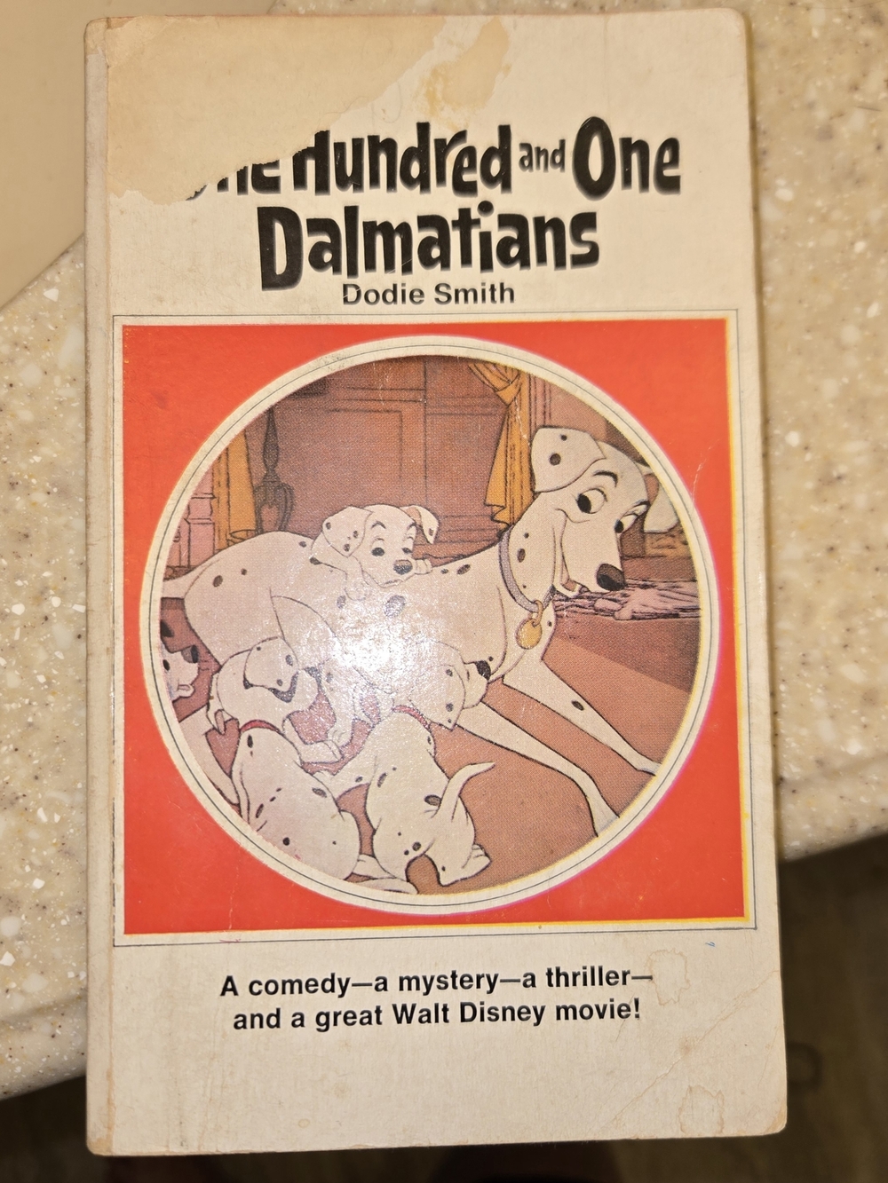 ONE HUNDRED AND ONE DALMATIANS by Dodie Smith (Paperback, 1967) MADE INTO MOVIE